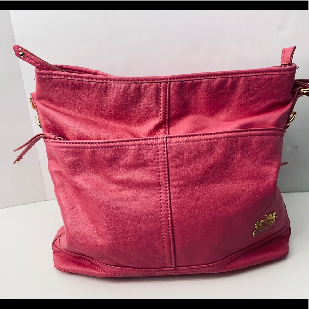 COACH Bag Pink Vintage Big Roomy Shoulder Bag